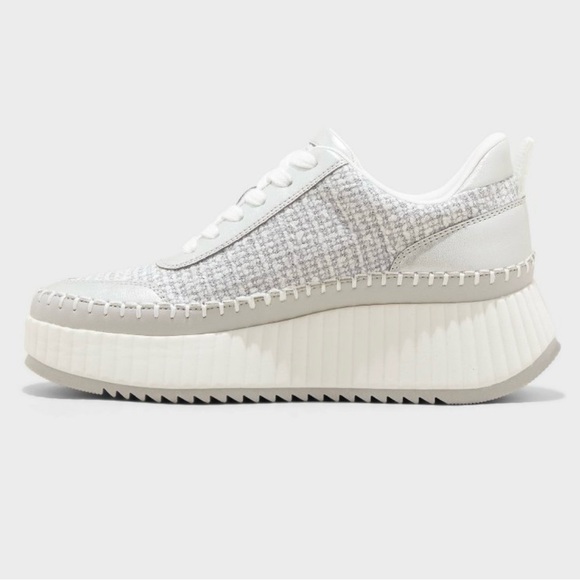 🩶LAST PAIR! SILVER ‘TWEED’ PLATFORM SNEAKERS - Picture 3 of 8